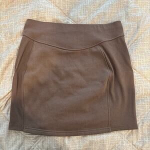 NWOT Lululemon Scuba High-Rise Mini Skirt in Taupetastic